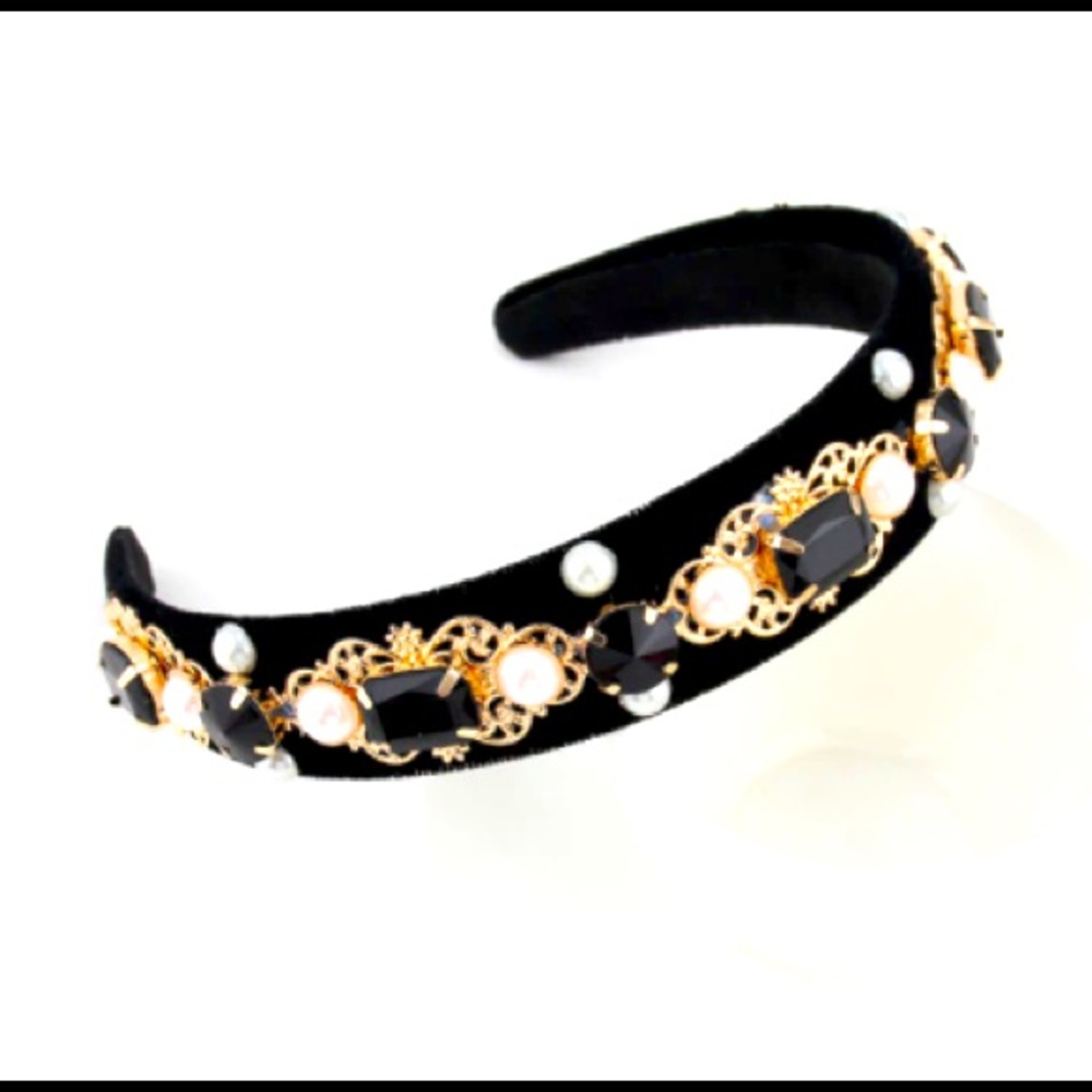 Peal and Gem Headband